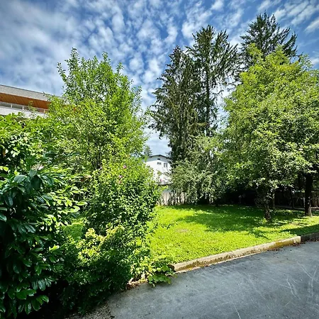 Hostel Tesla House Lublaň