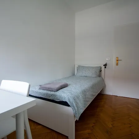 Tesla House Hostel Lublaň