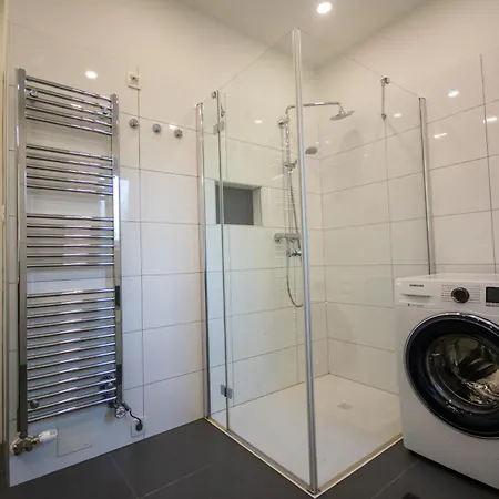 Tesla House * Lublana