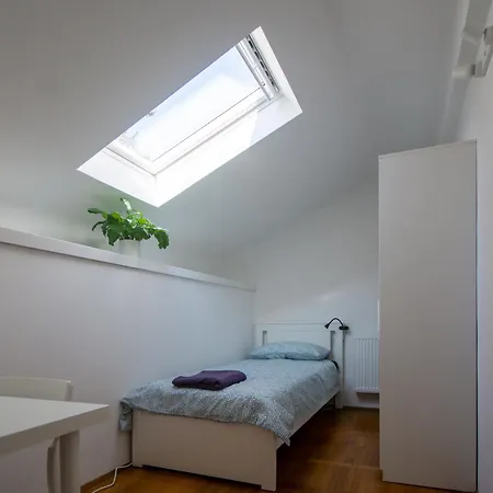 Vandrarhem Tesla House Ljubljana